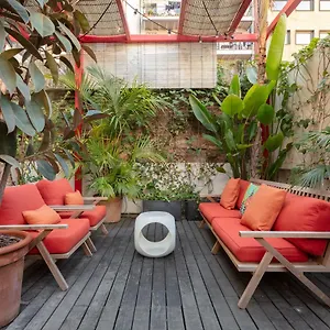 Praktik Garden ** Барселона
