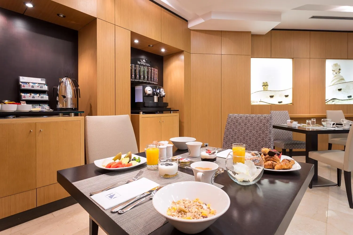 Hotel Eurostars Monumental Barcellona 4*,